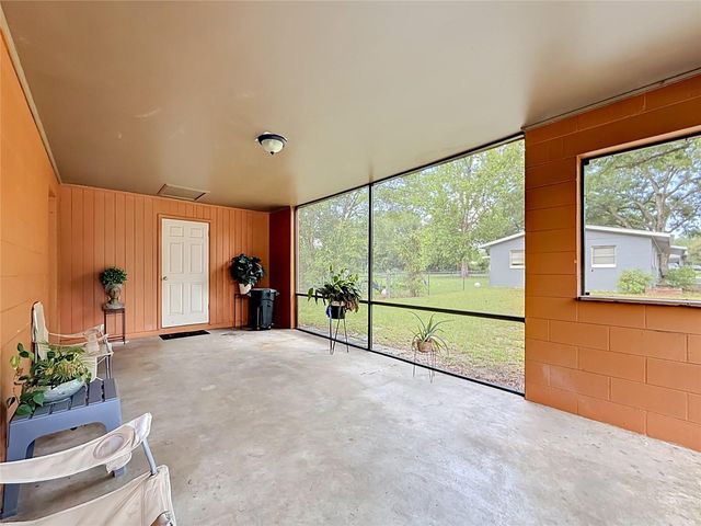 910 NE 45TH STREET, Ocala, FL 34479