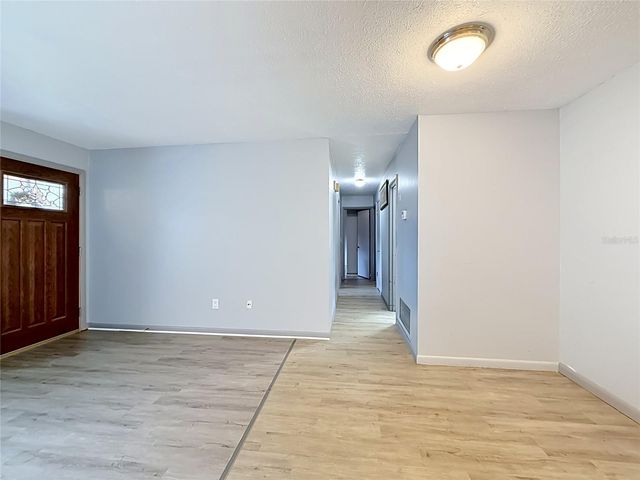 910 NE 45TH STREET, Ocala, FL 34479