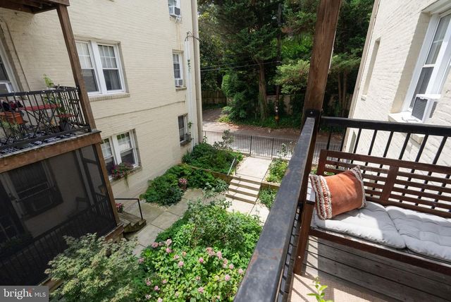 5112 CONNECTICUT AVE NW #205, Washington, DC 20008