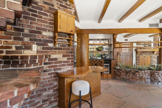 324 Hilltop, Chula Vista, CA 91910