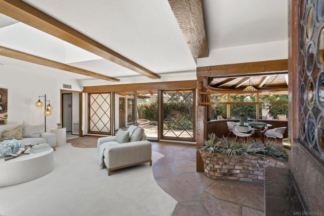 324 Hilltop, Chula Vista, CA 91910
