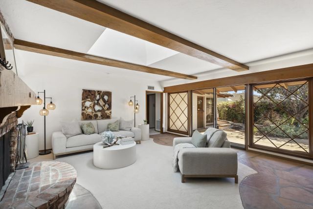 324 Hilltop, Chula Vista, CA 91910