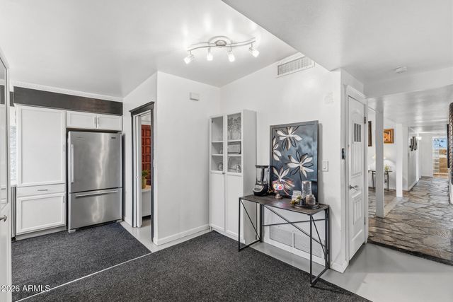 11030 N 33RD Place, Phoenix, AZ 85028