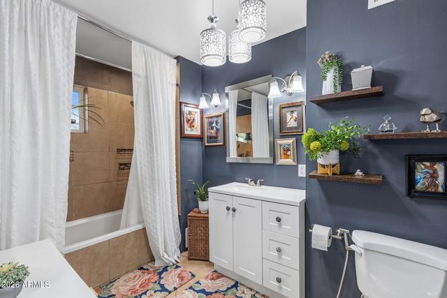 11030 N 33RD Place, Phoenix, AZ 85028
