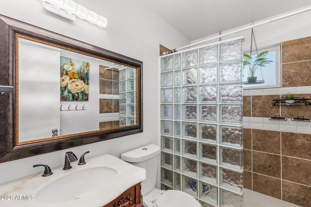 11030 N 33RD Place, Phoenix, AZ 85028
