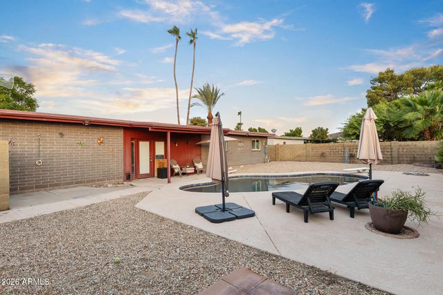 11030 N 33RD Place, Phoenix, AZ 85028