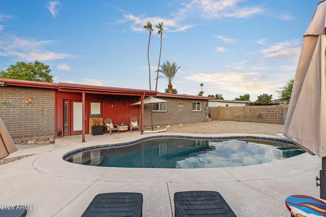 11030 N 33RD Place, Phoenix, AZ 85028