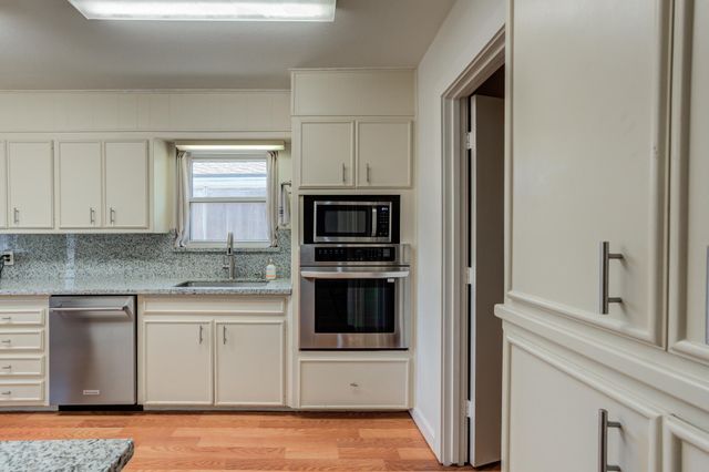 2607 20th Street, Lubbock, TX 79410