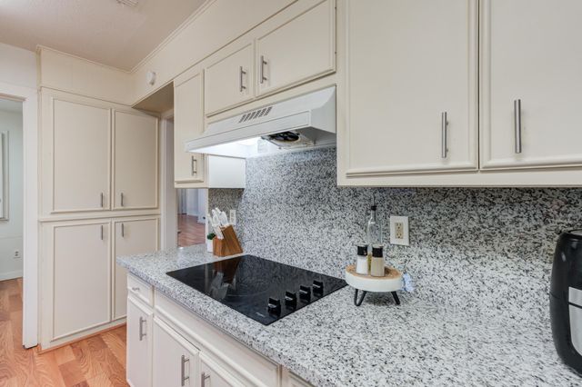 2607 20th Street, Lubbock, TX 79410