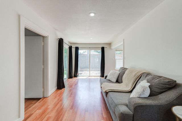 2607 20th Street, Lubbock, TX 79410