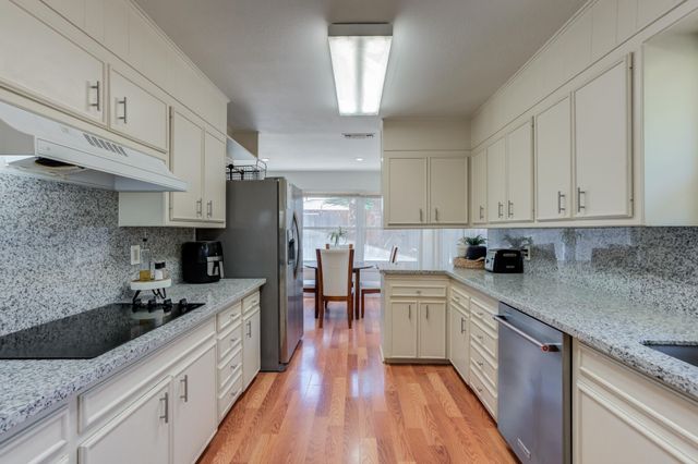 2607 20th Street, Lubbock, TX 79410