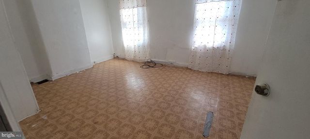 2022 N LAWRENCE ST, Philadelphia, PA 19122