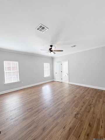 18243 Manchac Place Dr, Prairieville, LA 70769