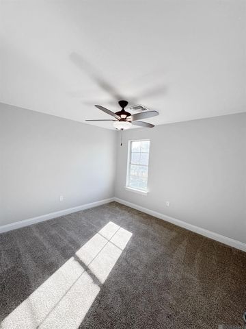 18243 Manchac Place Dr, Prairieville, LA 70769