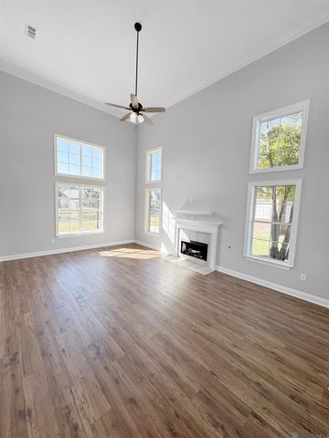 18243 Manchac Place Dr, Prairieville, LA 70769