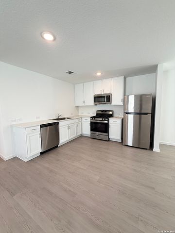 3726 Glade Creek, San Antonio, TX 78245