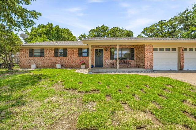 510 Spring Meadow Street, Stephenville, TX 76401