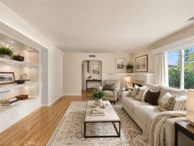 754 W 9th, Claremont, CA 91711