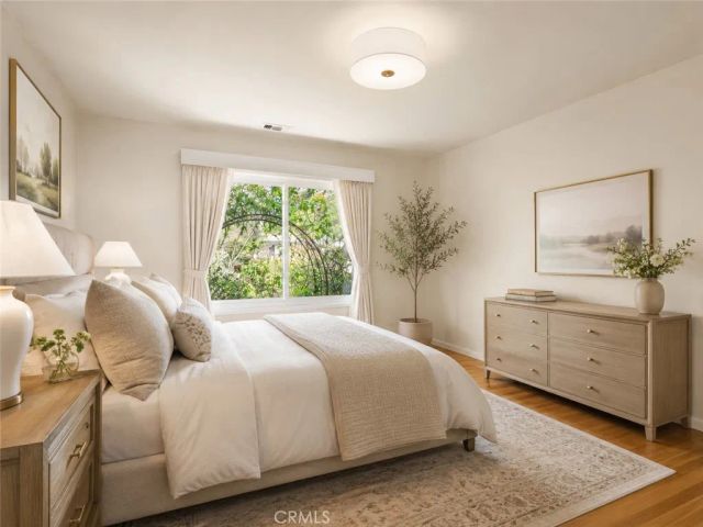 754 W 9th, Claremont, CA 91711