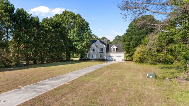 920 River Ridge Road, Zebulon, NC 27597