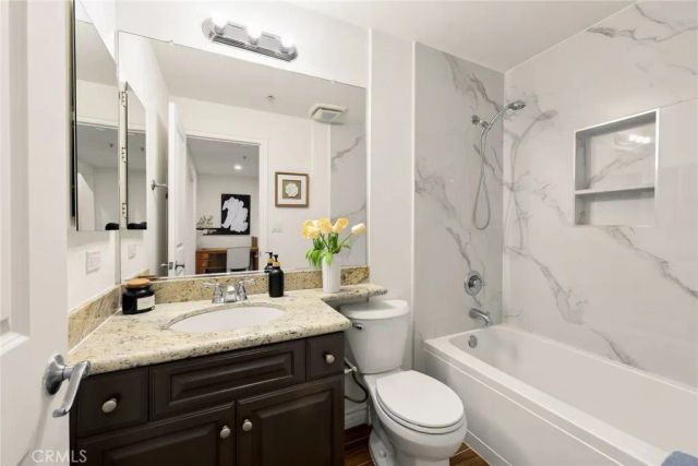 68 E Bay State Street 3G, Alhambra, CA 91801