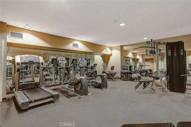 68 E Bay State Street 3G, Alhambra, CA 91801