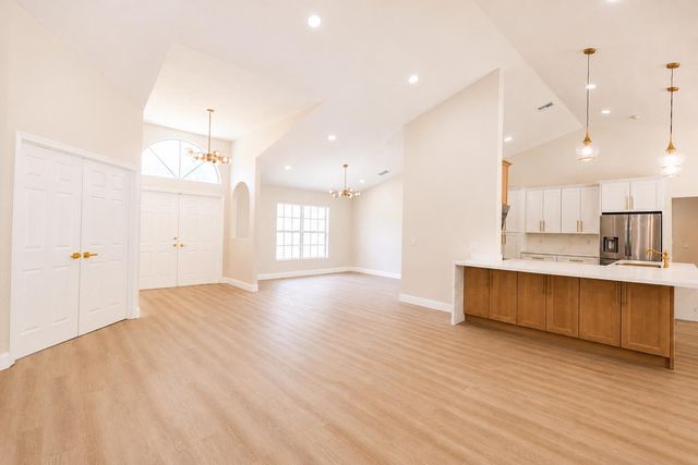 16613 61st Place N, Loxahatchee, FL 33470