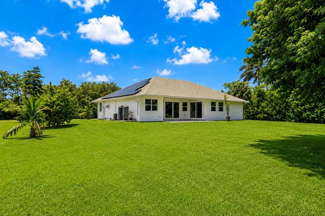 16613 61st Place N, Loxahatchee, FL 33470