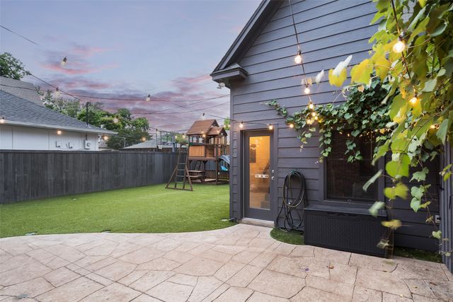 4060 Lovers Lane, University Park, TX 75225