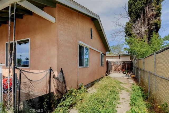 185 N Scovell, San Jacinto, CA 92583