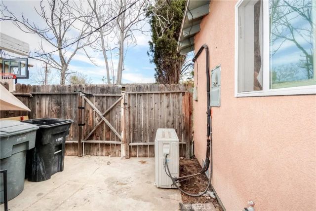 185 N Scovell, San Jacinto, CA 92583
