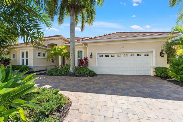 807 3RD STREET E, Palmetto, FL 34221