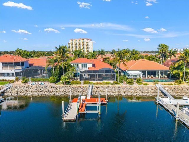 807 3RD STREET E, Palmetto, FL 34221