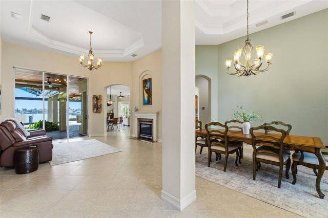 807 3RD STREET E, Palmetto, FL 34221