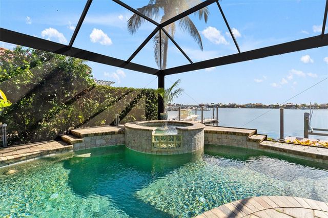 807 3RD STREET E, Palmetto, FL 34221