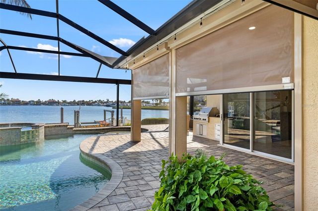 807 3RD STREET E, Palmetto, FL 34221