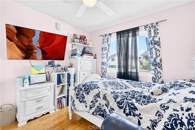 12305 Runnymede 1, North Hollywood, CA 91605