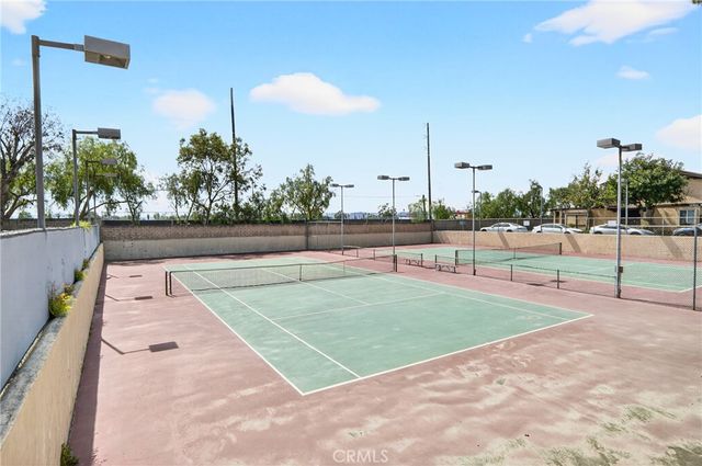 12305 Runnymede 1, North Hollywood, CA 91605