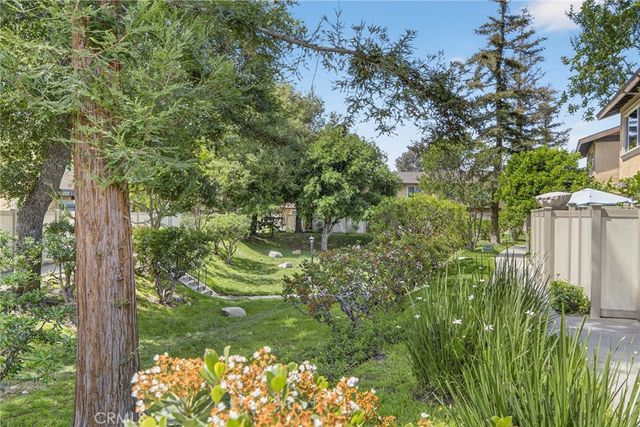 12305 Runnymede 1, North Hollywood, CA 91605