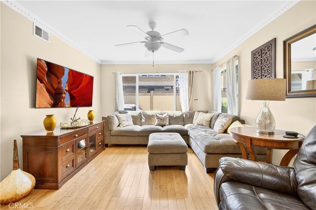 12305 Runnymede 1, North Hollywood, CA 91605