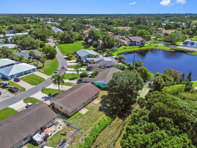 4548- 4550 SE Salvatori Road, Stuart, FL 34997