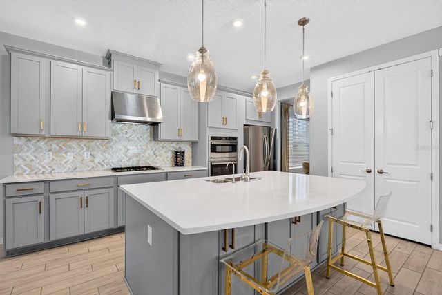 5825 FIELDMOOR COURT, Palmetto, FL 34221