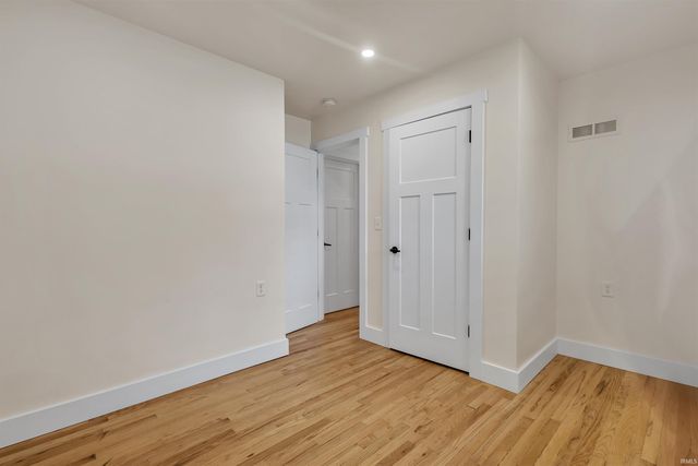 521 S Village Drive, Bloomington, IN 47403