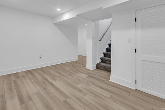521 S Village Drive, Bloomington, IN 47403