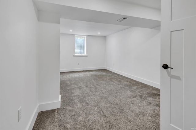 521 S Village Drive, Bloomington, IN 47403