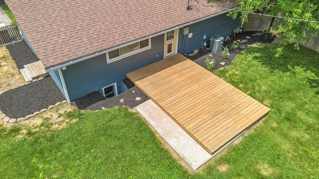 521 S Village Drive, Bloomington, IN 47403