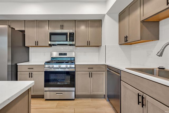 521 S Village Drive, Bloomington, IN 47403