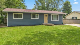 521 S Village Drive, Bloomington, IN 47403