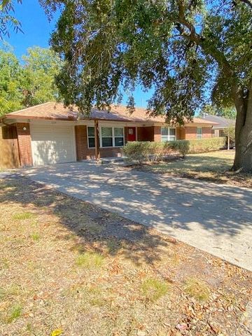 219 E Janisch Road, Houston, TX 77022