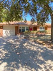 219 E Janisch Road, Houston, TX 77022